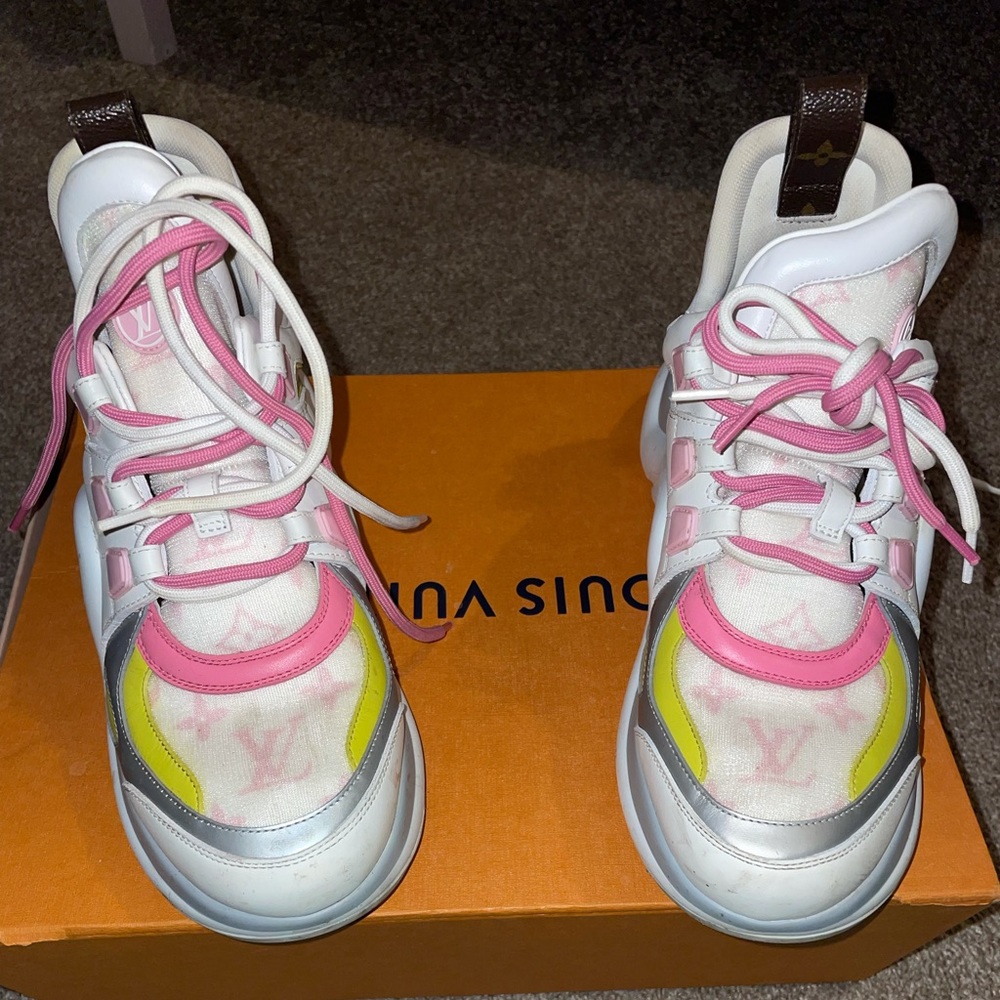 Lv Archlight sneakers